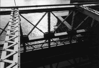 new york, picture 8: steel. click on the image to go to the next picture